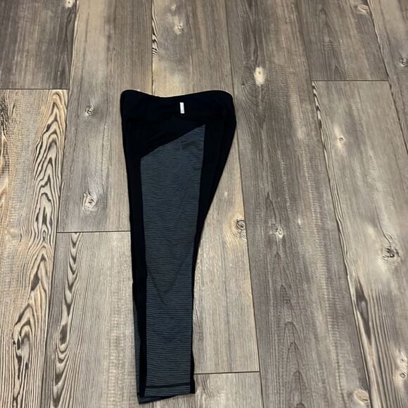 Zella Womens Cropped Leggings - Picture 3 of 10